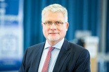 Dr. Jens-Uwe Schreck